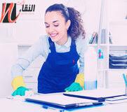 النقاء لايت للتنظيف المنزلي